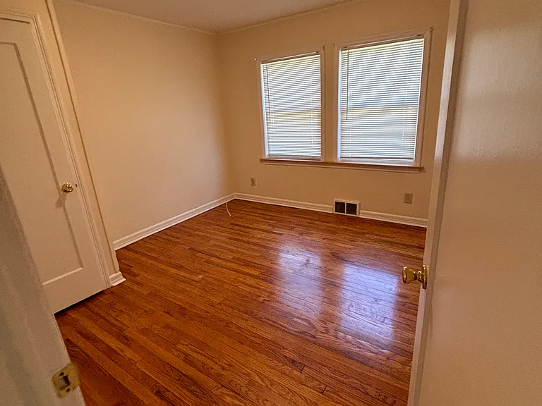 1760 Sherwood Rd #3 — Photo 9