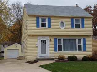 2215 Opechee Way, Fort Wayne, IN 46809