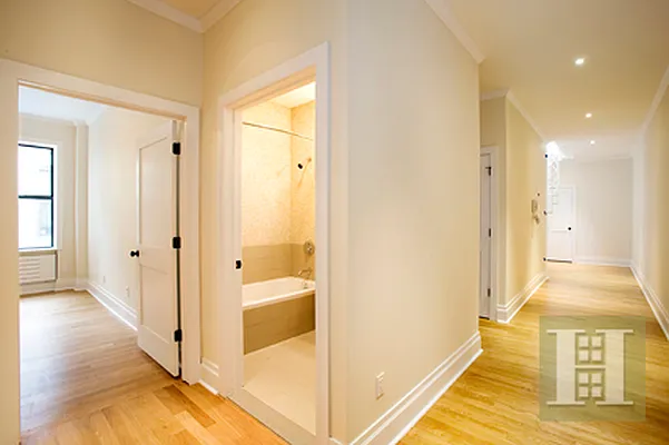 Rented by Halstead Real Estate | media 5