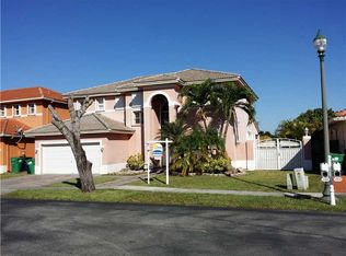 15919 SW 68th Ln, Miami, FL 33193