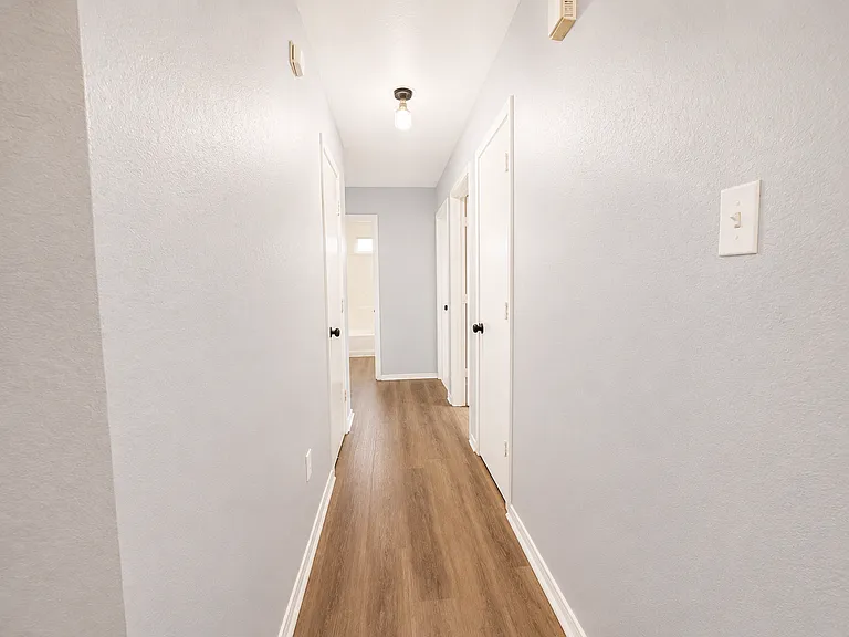 3012 Viewcrest Dr — Photo 7