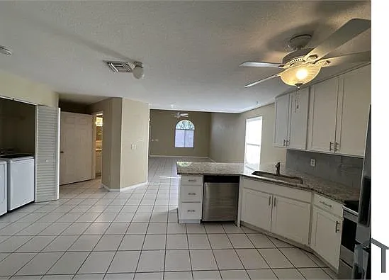 5 bed, $4,200 — Photo 4