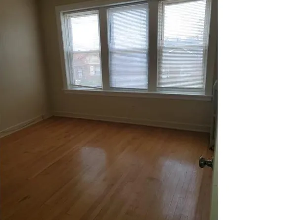 723 W 111th St, Chicago, IL 60628