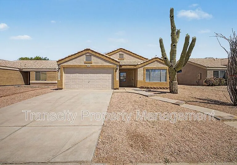 932 W 19th Ave — Photo 1