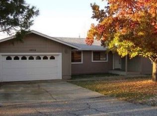 18014 Lake Forest Dr, Penn Valley, CA 95946