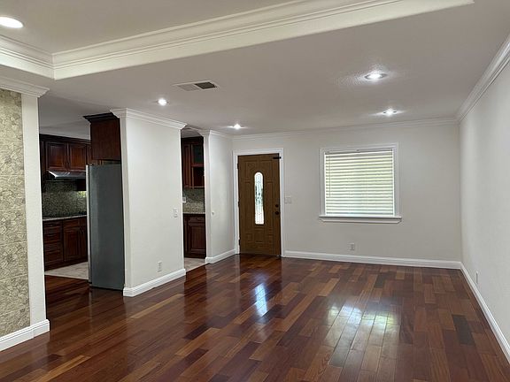 5th image of 1385 San Marcos Dr