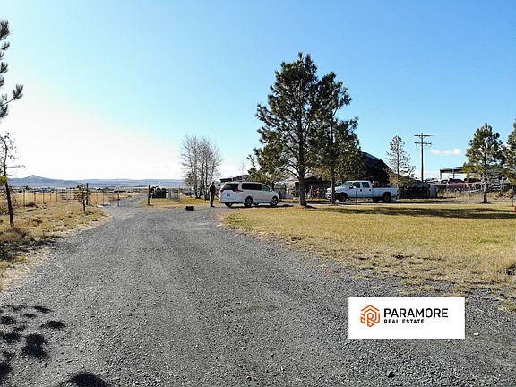 3rd image of 86828 Christmas Valley Hwy