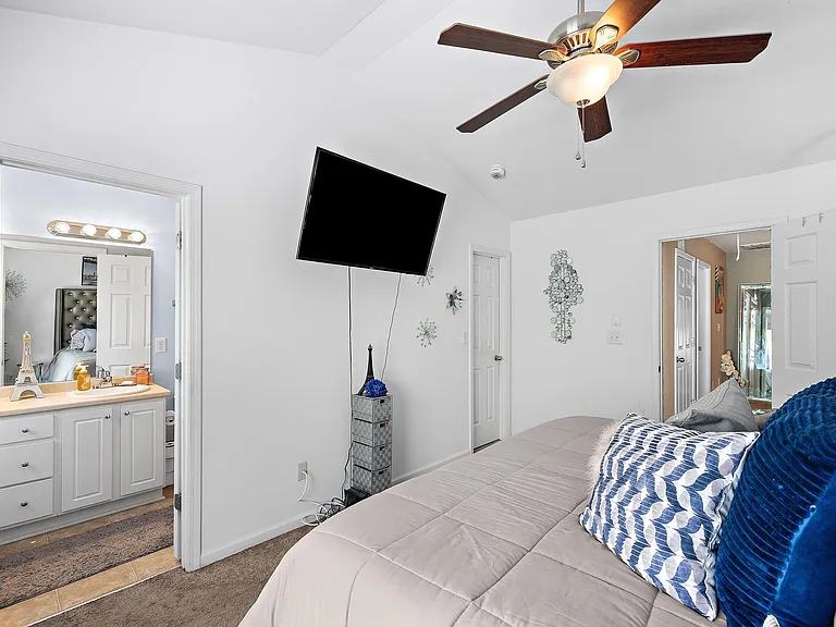 1210 Hadel Pl — Photo 23