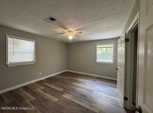 6564 Cortez Cir, Ocean Springs, MS 39564