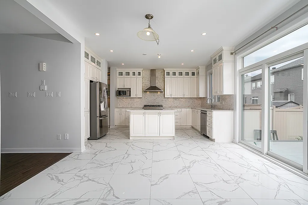 166 Aquarium Avenue — Photo 3