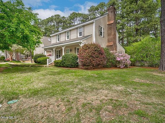 4th image of 104 Stockbridge Cir
