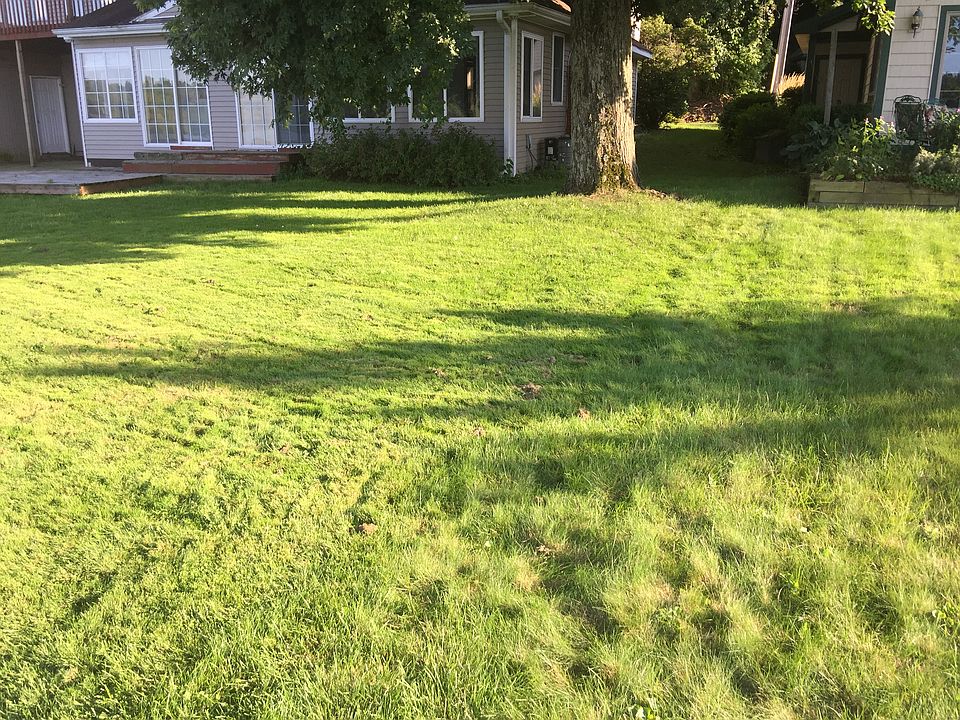 1st image of 425 N Lake Dr