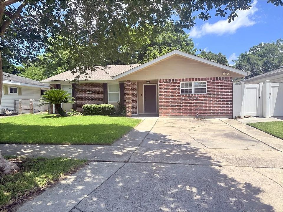 1st image of 668 Cameron Ct