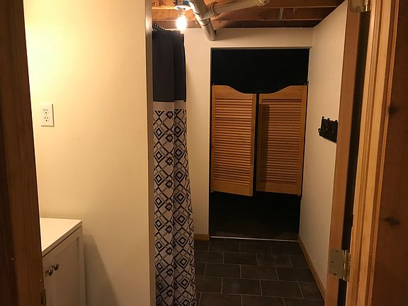 Basement bathroom tub/sink