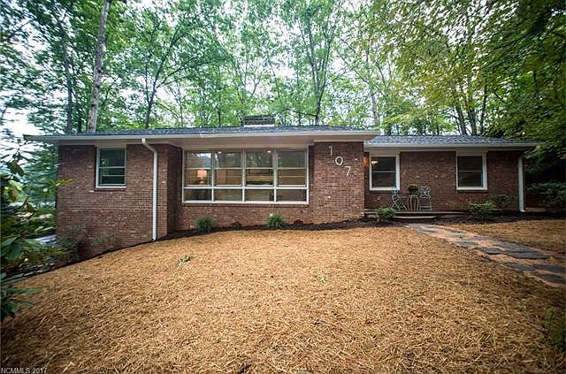 2nd image of 107 Hilltop Rd
