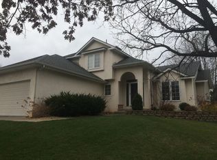 1013 Cardinal Cir, Hudson, WI 54016