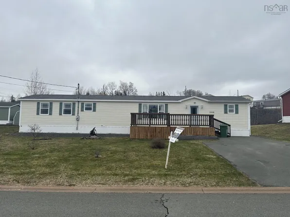 1008 Glen Forest Dr, Pictou, NS B0K 1H0
