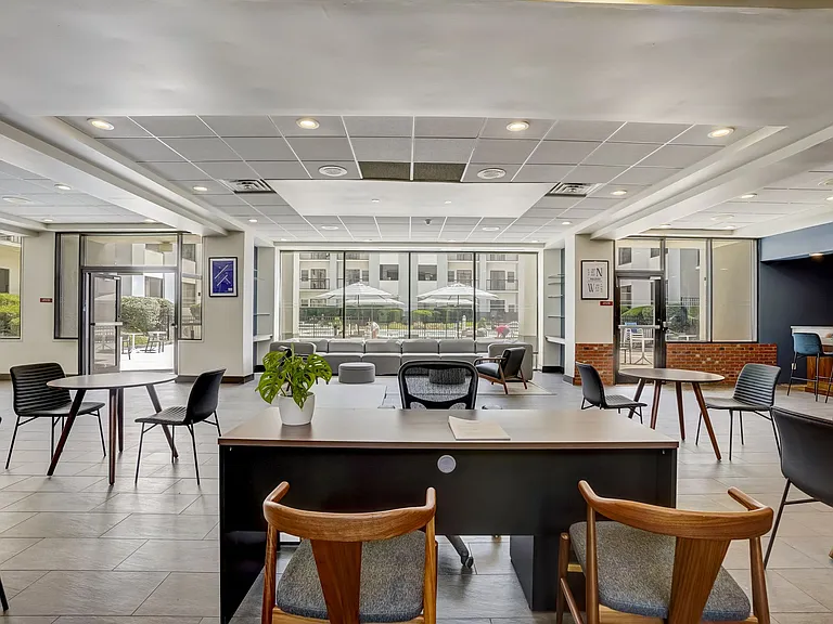 Vivo Living Raleigh — Photo 10