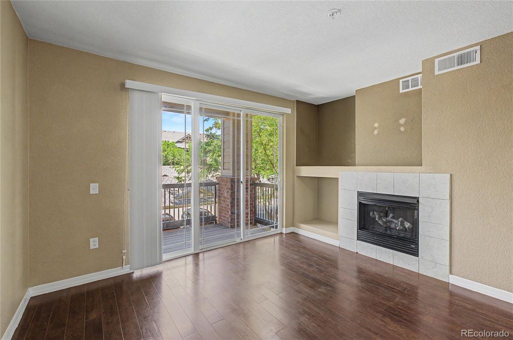 2133 Krisron Road #D203