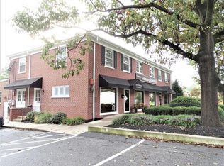 701 S Broad St APT 1, Lititz, PA 17543