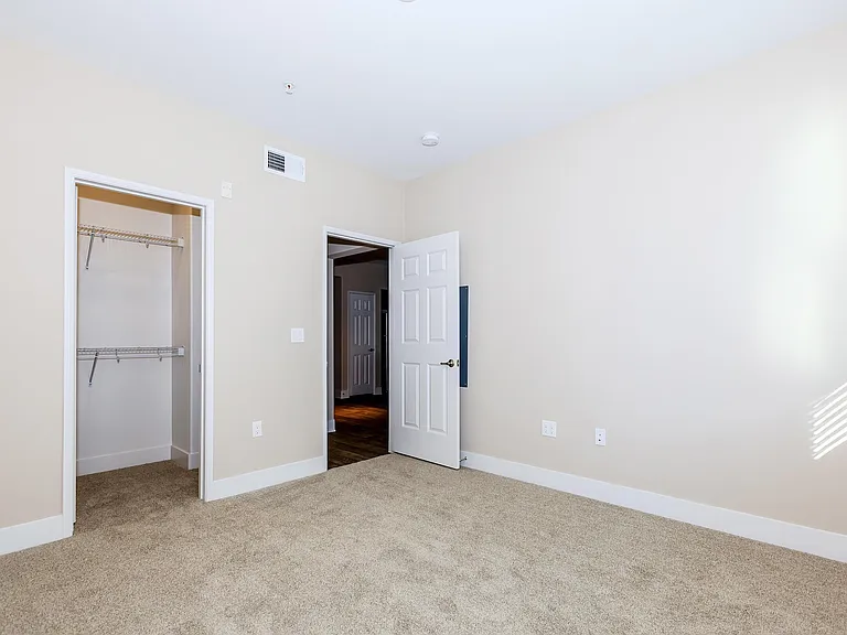 Sendero Gateway Apartment Homes — Photo 72