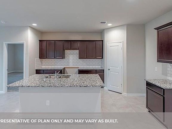 3rd image of 5606 Cedar Crescent Ct