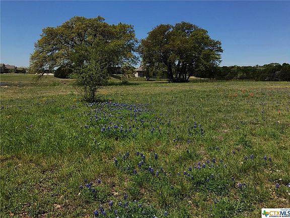 2nd image of 108 Quiet Oak Cv