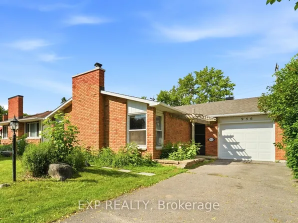 956 Gold Cres, Ottawa, ON K2B 8C5