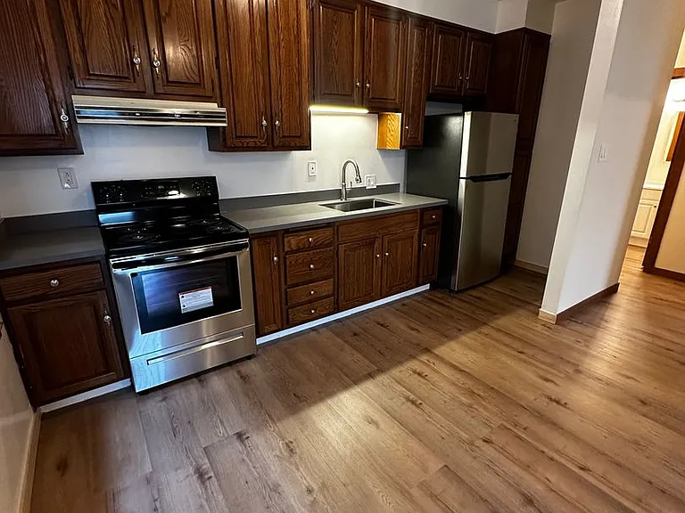1450 1452 Sutter Street 347 Fern St — Photo 4