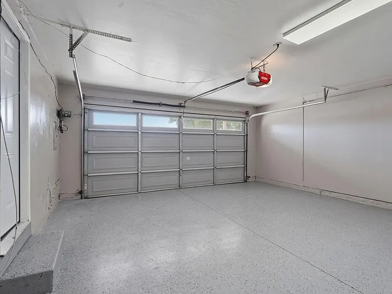 1857 Macduee Way — Photo 32