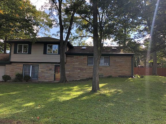2nd image of 346 Senate Ave