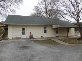 4203 Hershberger Rd NW, Roanoke, VA 24017