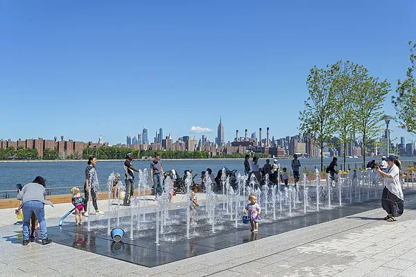 Sold by Golden Lioness Corp | media 28