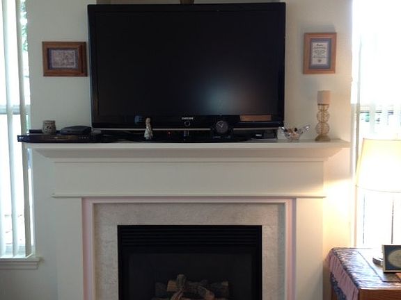 3rd image of 6157 NE Rosebay Dr