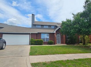 404 SW 80th St, Lawton, OK 73505