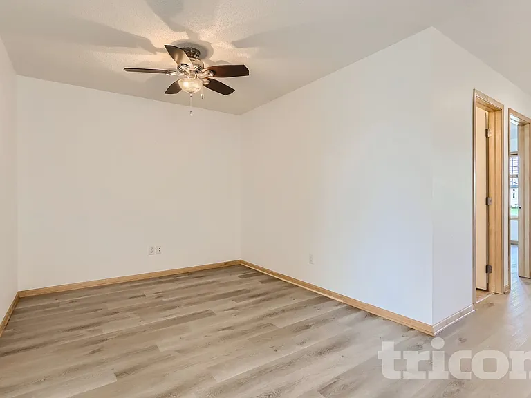 15311 Louisiana Ave — Photo 15