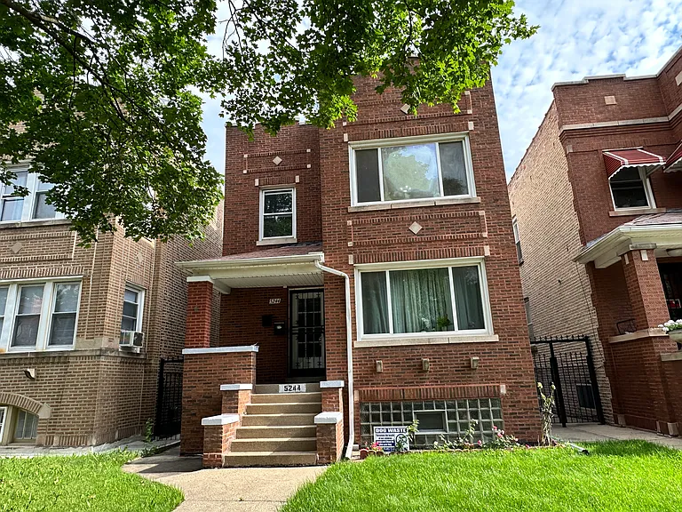 5244 W Altgeld St #2 — Photo 1
