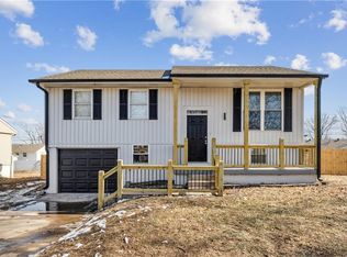 827 N Choctaw Ave, Independence, MO 64056