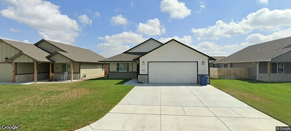 4422 S Mount Carmel Ave