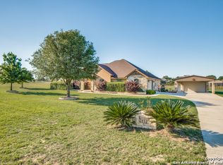 112 Vintage Run Dr, La Vernia, TX 78121