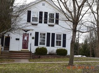 25 Onondaga St, Skaneateles, NY 13152
