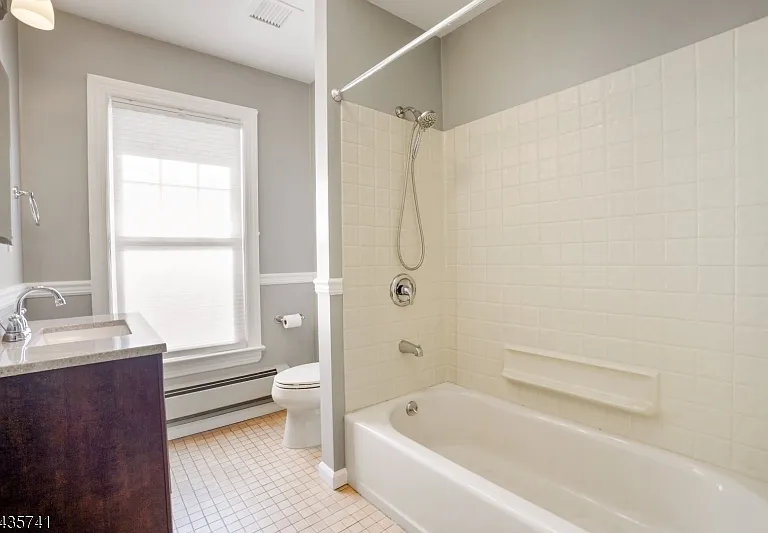 42 N 21st St #2 — Photo 17