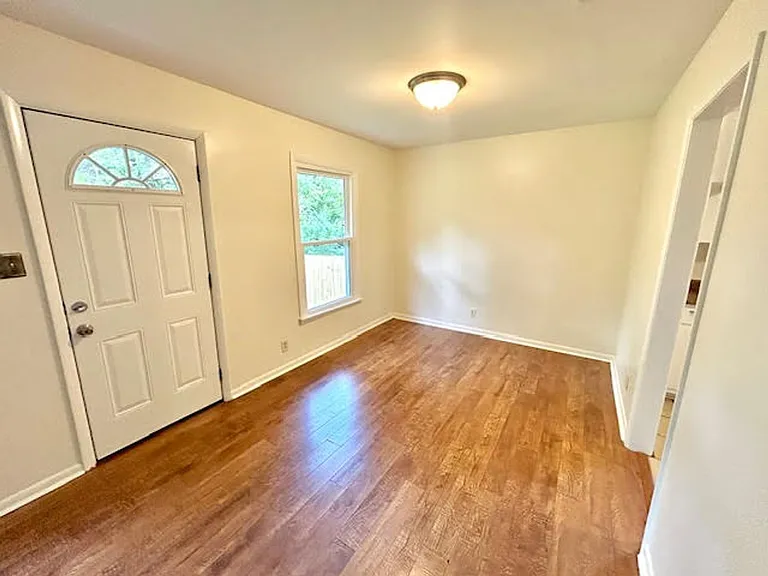 3130 Tucker Dr NW — Photo 5