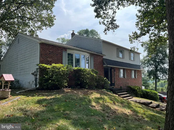 1625 Caroline Dr, Aston, PA 19014