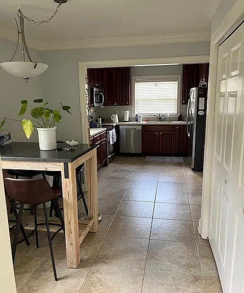 Breakfast nook looking into kitchen