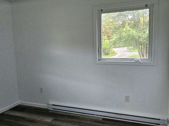 4th image of 106 Liberty St #2