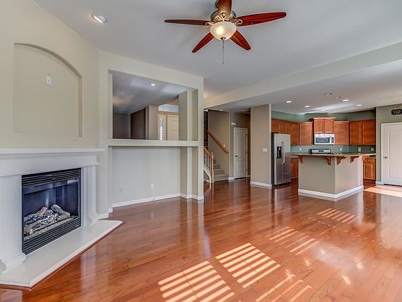 5th image of 1371 Horse Creek Way