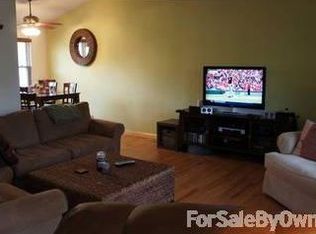 521 Longview Dr, Belleville, IL