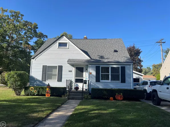 1321 Joann Ct, Port Huron, MI 48060