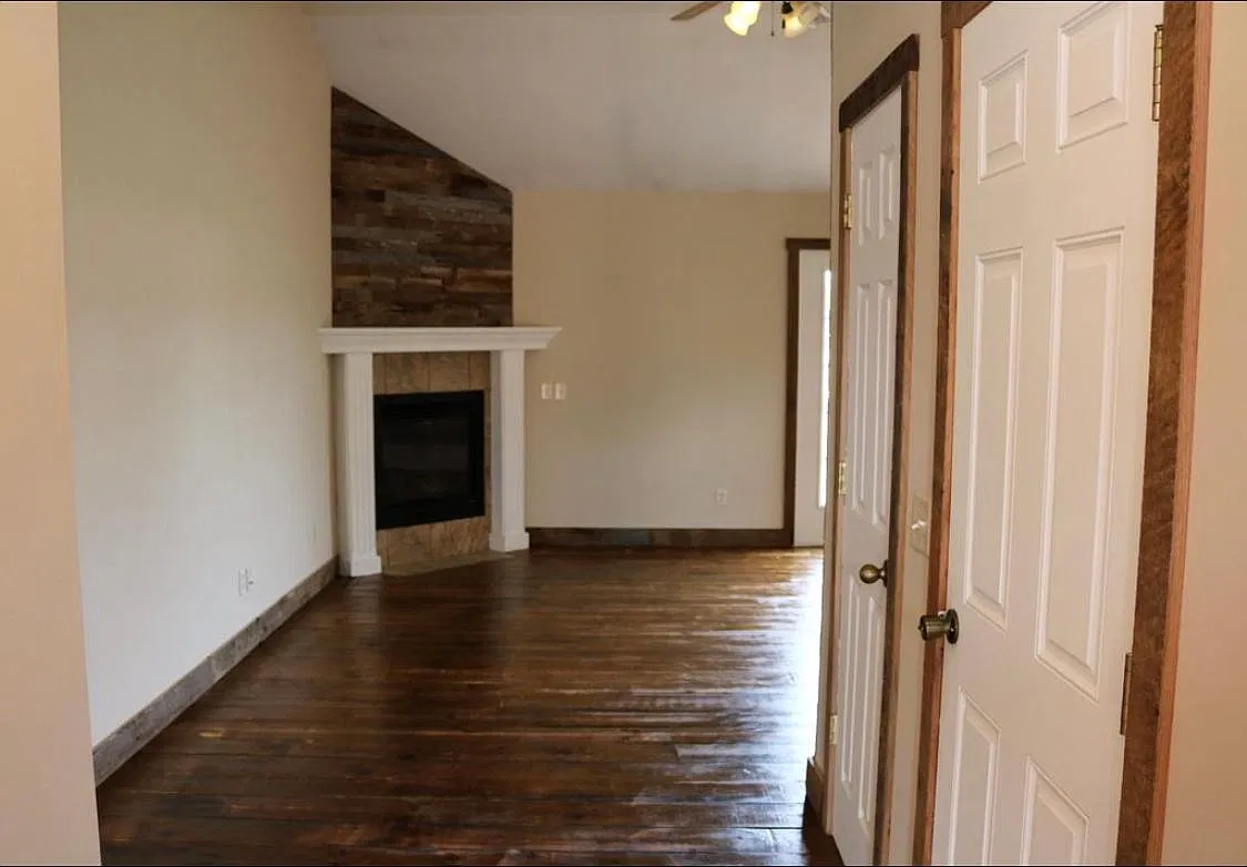 3 bed, 1438 sqft, $1,700 — Photo 4
